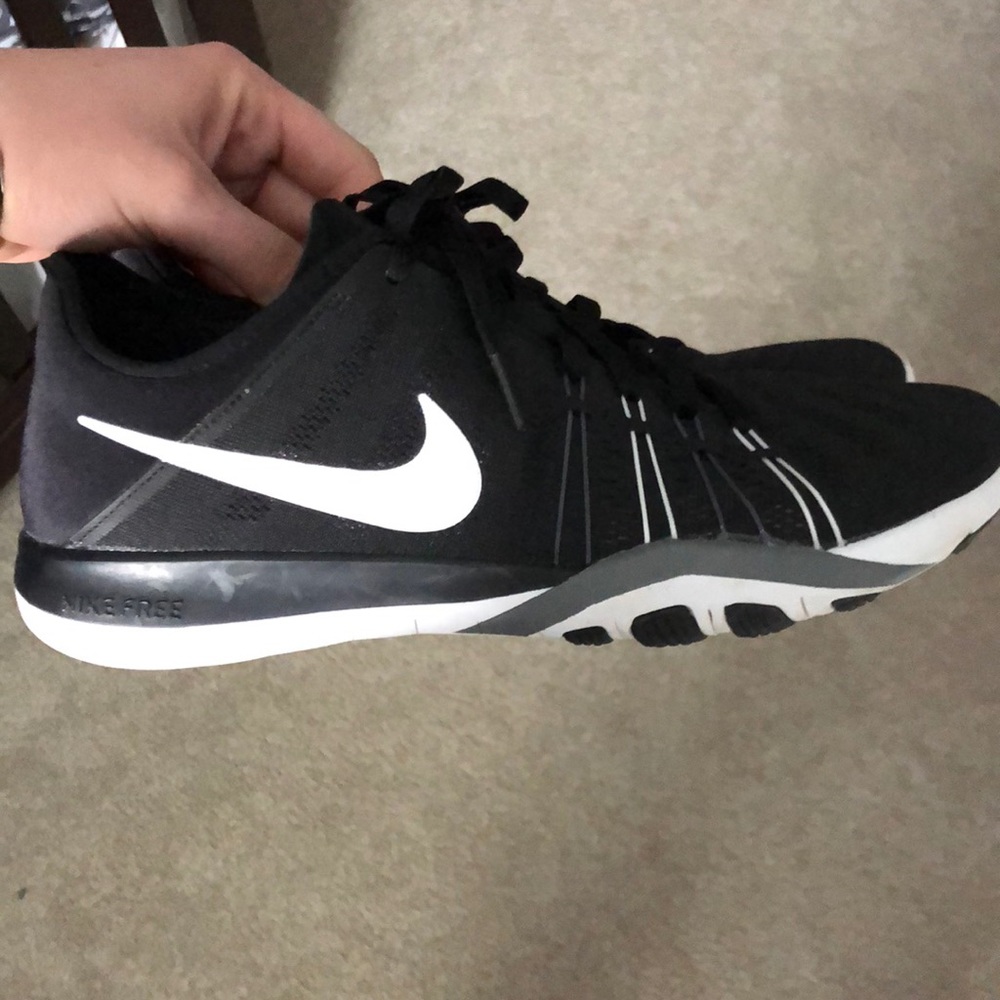 Nike Free Runs